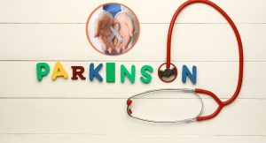 Parkinson en menores de 50: las señales tempranas que casi nadie reconoce. Foto: Canva.