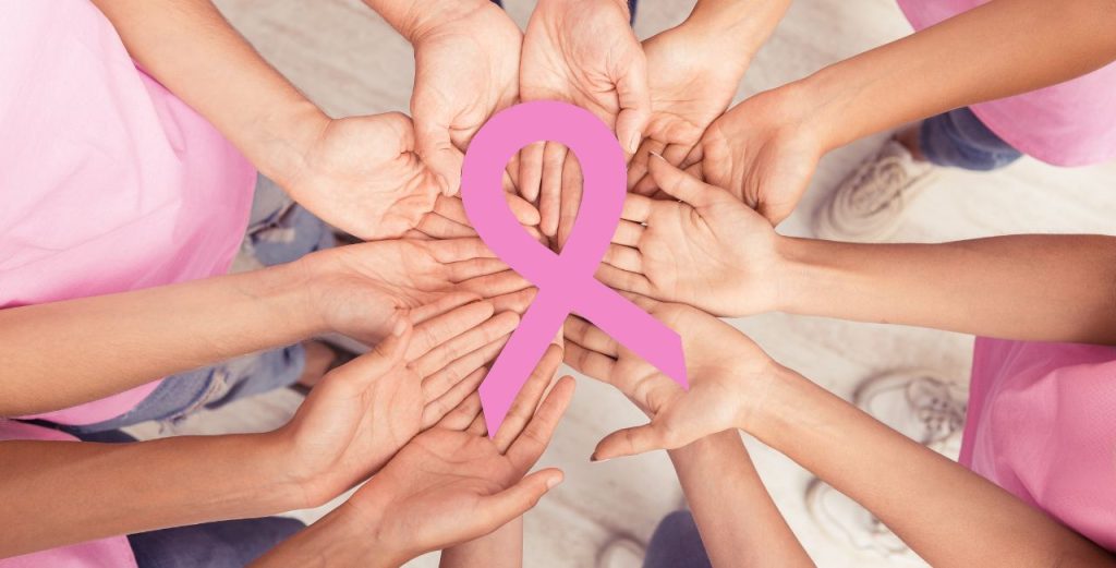 Más allá del mes rosa: Colombia registra una cobertura del 38,4% en mamografías, lejos del 70% necesario para salvar vidas. Foto: Código Salud.